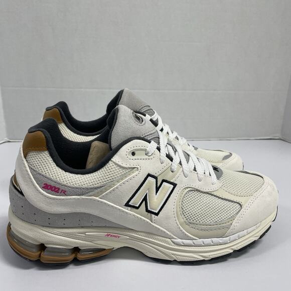 New Balance 2002R Warm Alpaca M2002RQW Size 13 Men White Suede Workout Sneakers
